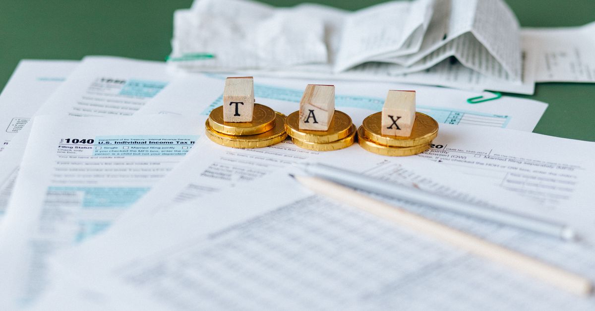 How to Calculate Capital Gains on Investments